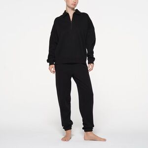 Skims COTTON FLEECE OVERSIZED QUARTER ZIP PULLOVER